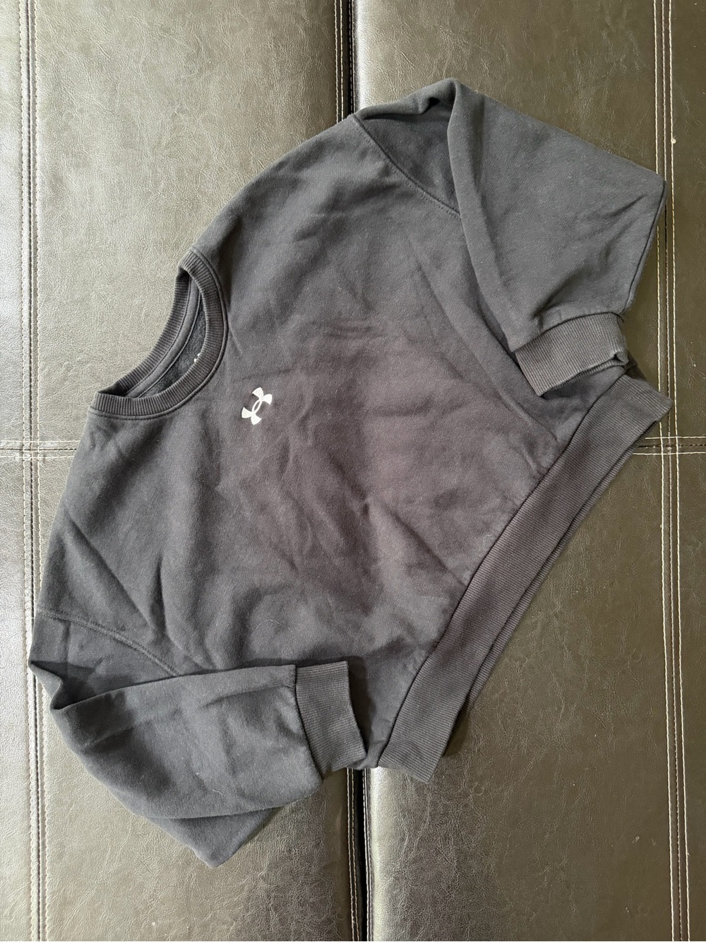 Under Armour - Girl’s Black Cropped Sweatshirt with White UA Logo